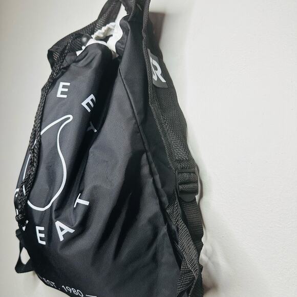 New Sweet Sweat Black Drawstring Gym Travel Bag Backpack - Picture 2 of 8